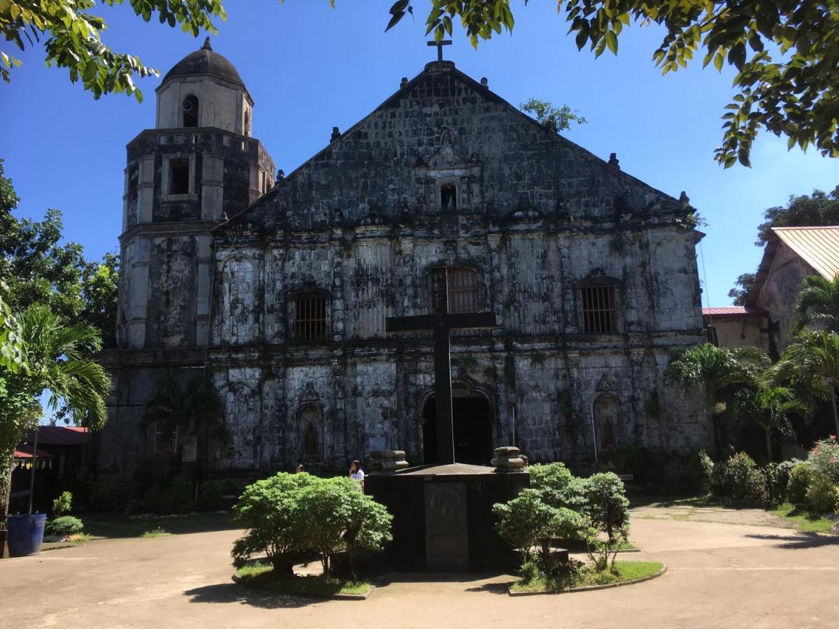 Villa Bolinao Transient House A Balingasay Esterno foto